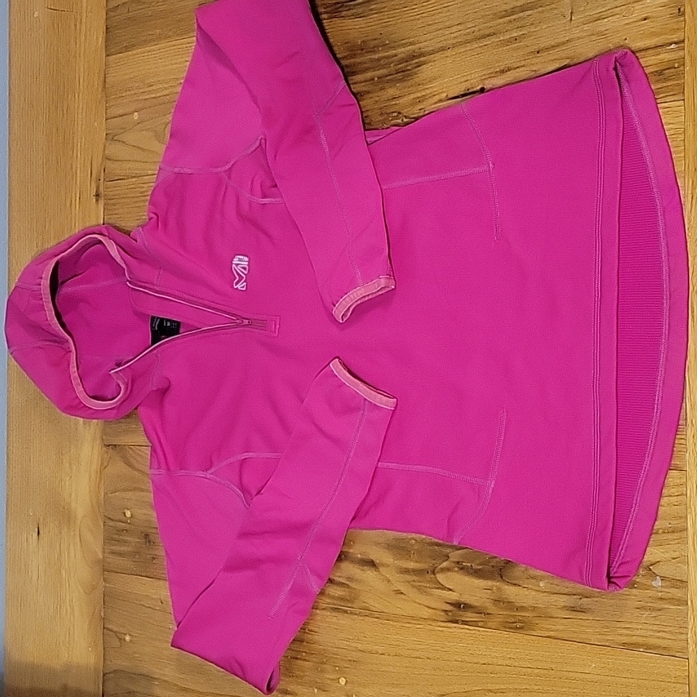 Millet women's M magenta 1/4 zip medium weight hooded sweatshirt